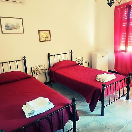 Casa Gato Gordo Bed & Breakfast Assemini Ngoại thất bức ảnh