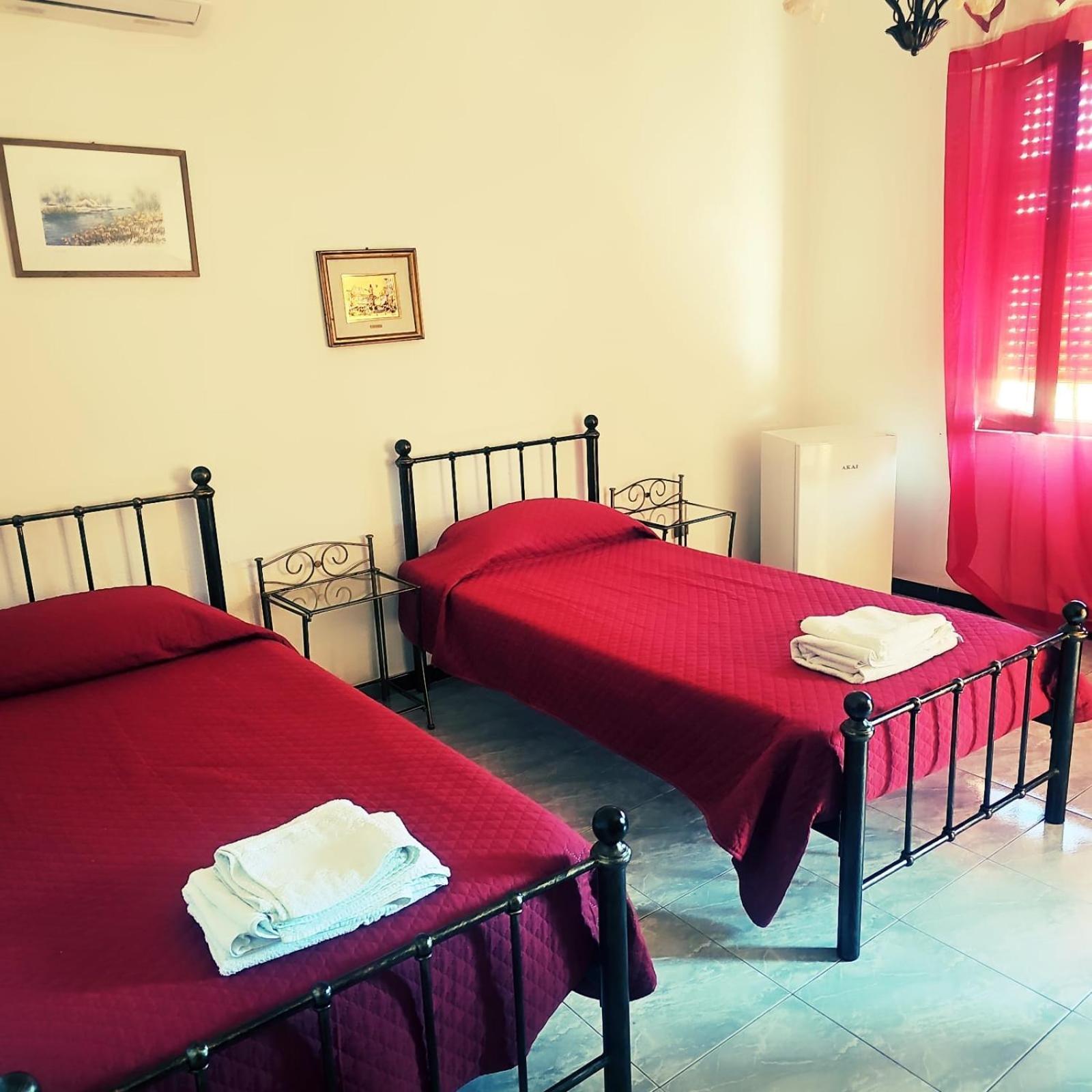 Casa Gato Gordo Bed & Breakfast Assemini Ngoại thất bức ảnh